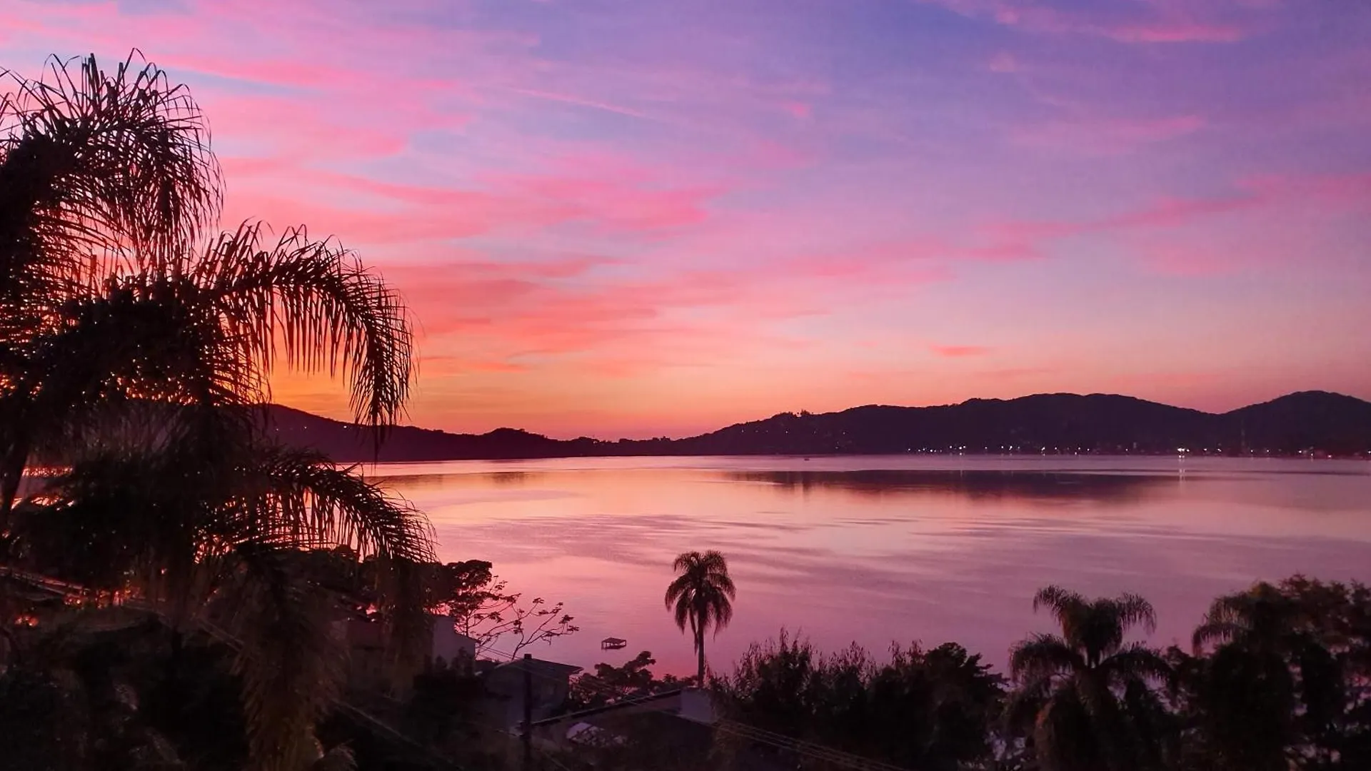 Suites Com Vista Espetacular Da Lagoa Da Conceicao Florianópolis Brazylia